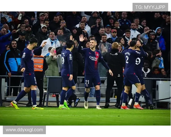 法甲焦点战贡萨洛与巴尔科拉多次制造威胁南特半场力保城池零封巴黎